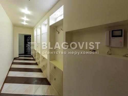 квартира по адресу Урловская ул., 19