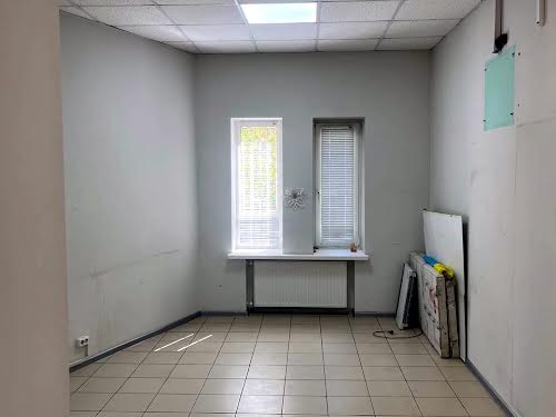 комерційна за адресою Харківське шосе, 58