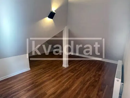 будинок за адресою смт. Козин, Лугова вул., 38