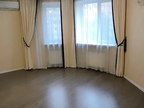 квартира за адресою Миру вул., 27