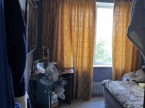 квартира по адресу Гвардейцев-Широнинцев ул., 79а