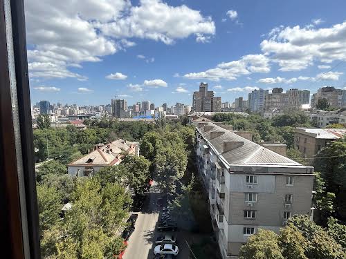 квартира по адресу Киев, Тополёвая ул., 4/8