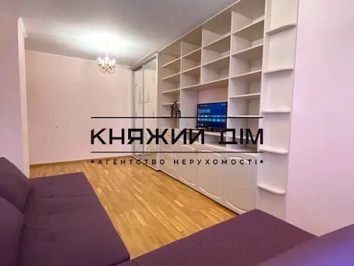 квартира за адресою Академіка Глушкова просп., 9-В