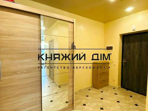 квартира по адресу с. Софиевская борщаговка, Кошова ул., 104