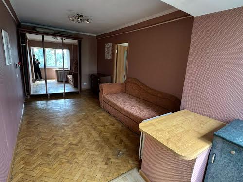 квартира за адресою Велика Васильківська вул. (Червоноармійська), 136
