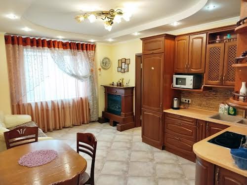квартира за адресою Мілютенка вул., 25