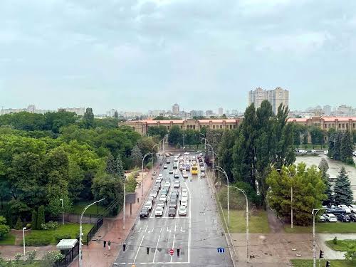 комерційна за адресою Митрополита Василя Липківського вул. (Урицького), 45