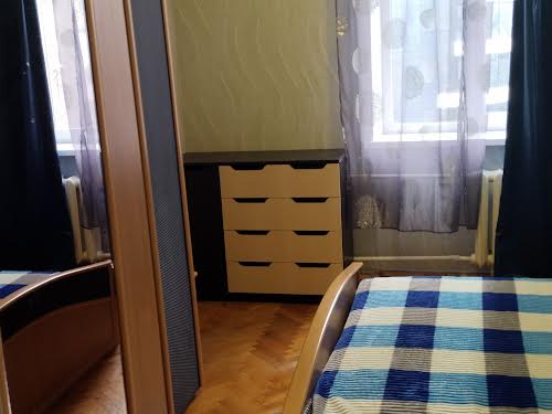 квартира за адресою Миколи Міхновського бульв. (Дружби Народів), 17/5