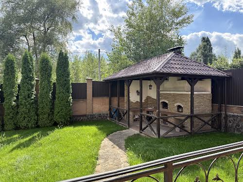будинок за адресою с. Іванковичі, Молодіжна, 24