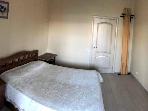 квартира за адресою Івана Світличного вул. (Петровського), 4-А