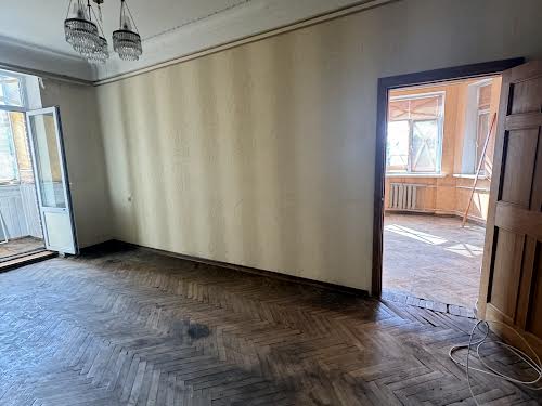 квартира за адресою Нижньоюрківська вул., 3