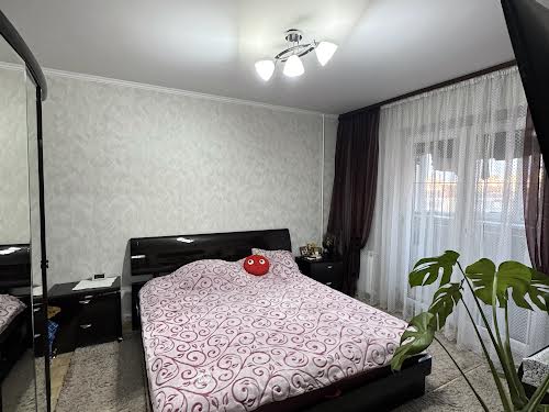 квартира за адресою Оноре де Бальзака вул., 58