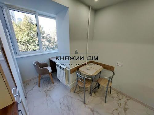 квартира за адресою Бутишів пров. (Андрія Іванова вул.), 17