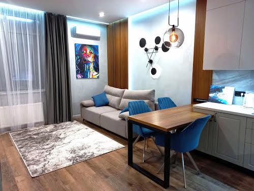 квартира за адресою Київ, Трускавецька вул., 8