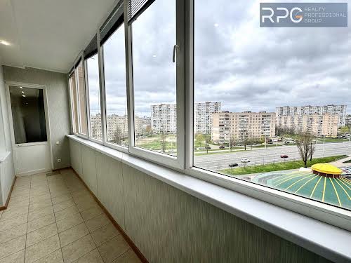 квартира по адресу Владимира Ивасюка просп. (Героїв Сталінграду), 8