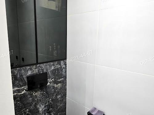 коммерческая по адресу Большая Васильковская ул. (Красноармейская), 89