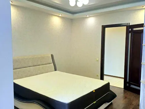 квартира за адресою Петропавлівська вул., 40
