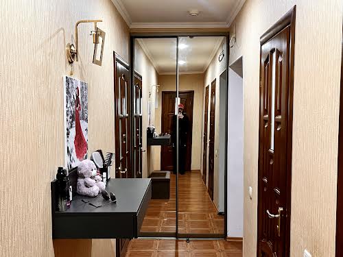 квартира по адресу Львовская ул., 22