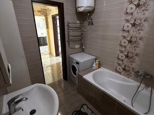 квартира по адресу Миколы Бажана просп., 1-А