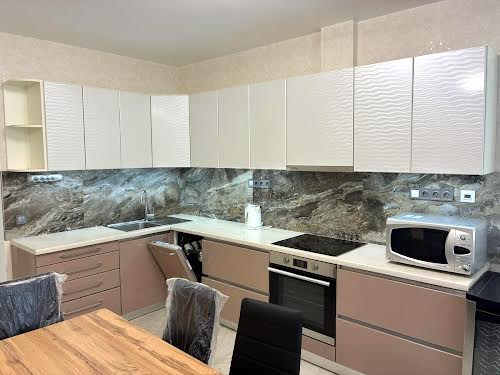 квартира за адресою Регенераторна вул., 4 к8