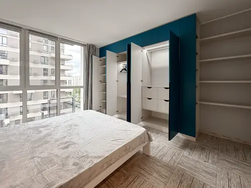квартира за адресою Салютна вул., 2к5
