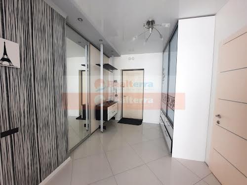 квартира за адресою Бориса Гмирі вул., 8 -б