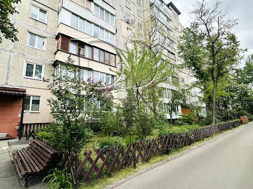квартира за адресою Кубанської України вул. (Маршала Жукова), 45
