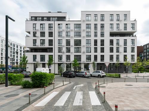 квартира за адресою Салютна вул., 2-Б