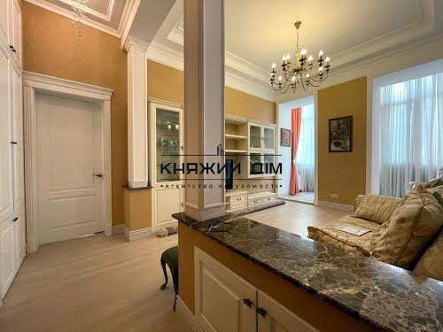 квартира за адресою Антоновича вул. (Горького), 8