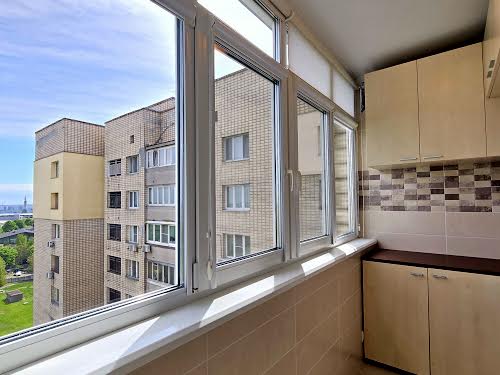 квартира за адресою Михайла Омеляновича-Павленка вул. (Суворова), 13