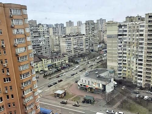 квартира по адресу Александра Мишуги ул., 2