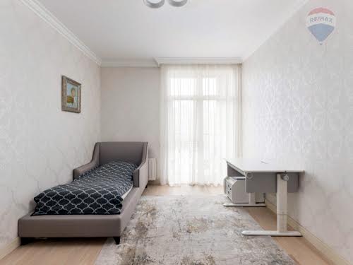 квартира за адресою Казимира Малевича вул. (Боженка), 48