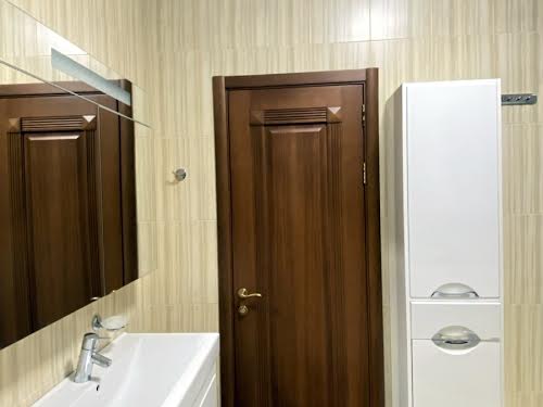 квартира за адресою Лабораторна вул., 8