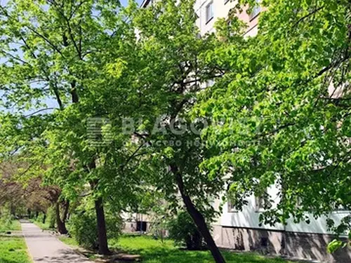 квартира за адресою Київ, Анатолія Солов'яненка вул. (Олександра Бойченка), 4