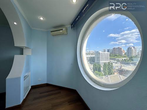 квартира по адресу Шота Руставели ул., 44