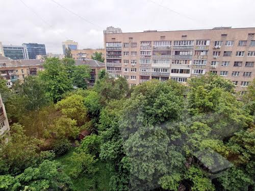 квартира за адресою Максима Кривоноса вул., 11