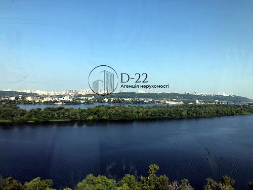 квартира за адресою Київ, Зарічна вул., 8