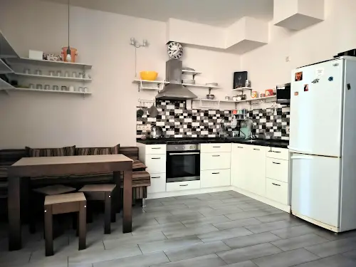 квартира за адресою Дарницький бульв., 8-Б
