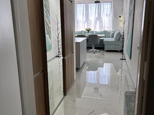 квартира за адресою Драгоманова вул., 10