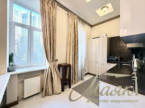 квартира за адресою Банкова вул., 3