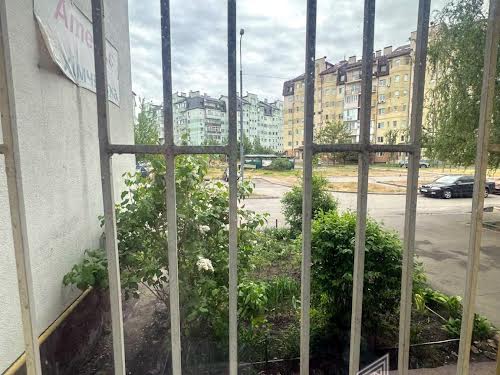 комерційна за адресою Євгена Харченка вул. (Леніна), 61