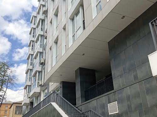 квартира за адресою Лейпцизька вул., 13а