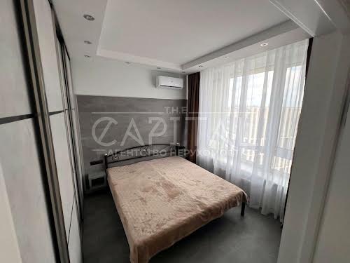квартира за адресою вул. Зарічна, 4/1