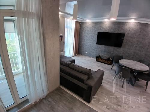 квартира за адресою Регенераторна вул., 4