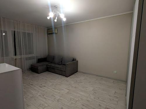 квартира за адресою Ревуцького вул., 42 Б