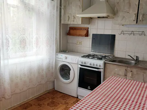 квартира за адресою Петра Курінного вул. (Комісара Рикова), 5