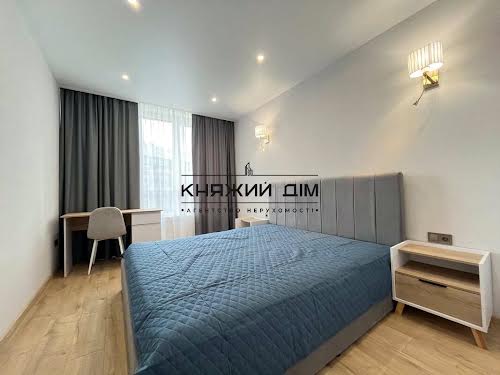 квартира за адресою Дніпровська набережна вул., 17В