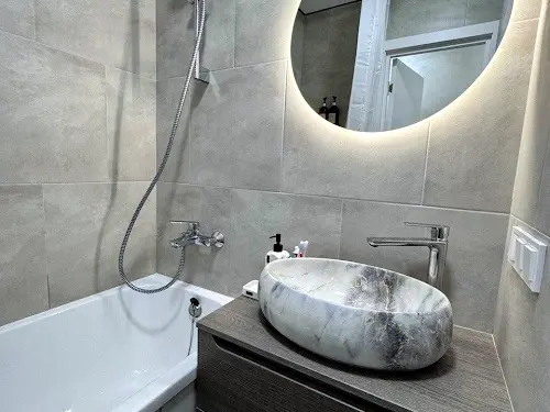 квартира за адресою Якуба Коласа вул., 7
