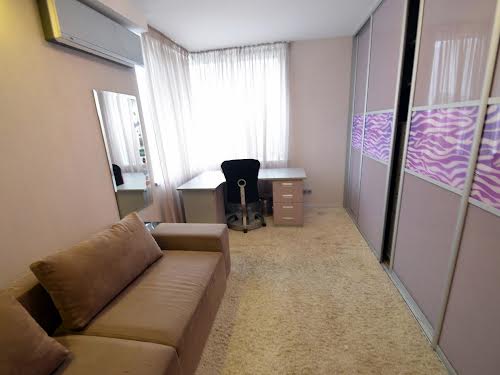 квартира за адресою Петра Григоренка просп., 28