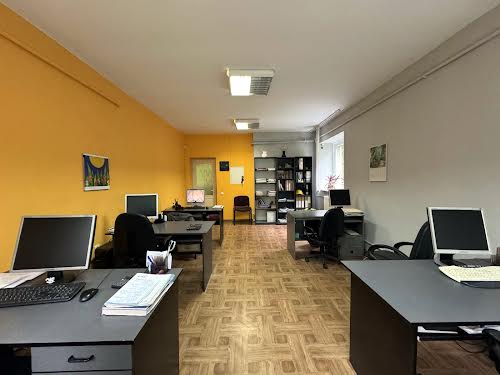 комерційна за адресою Станція Личаків вул., 1